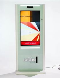 Removable Photo Booth Kiosk 43 Inch Tempred Glass Surface Full HD LED Panel