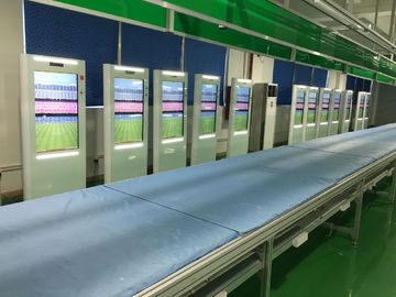 Removable Photo Booth Kiosk 43 Inch Tempred Glass Surface Full HD LED Panel